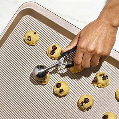 OXO Good Grips Non-Stick Pro Bakeware Cookie Sheet