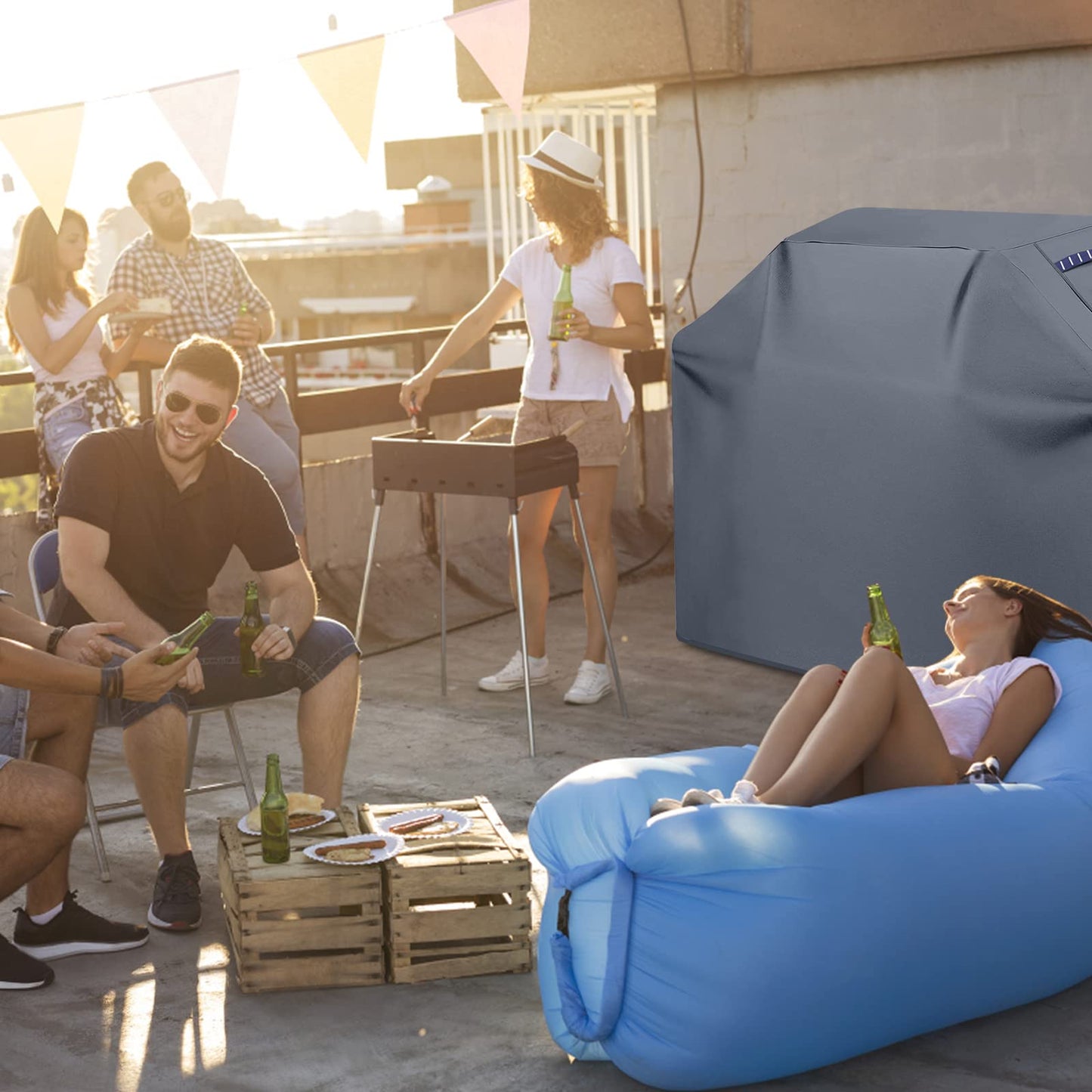 Grill Cover 600D Heavy Duty, Universal Fit Waterproof BBQ Grill Protector with Adjustable Straps, Weatherproof Outdoor Oven Cover for All Seasons