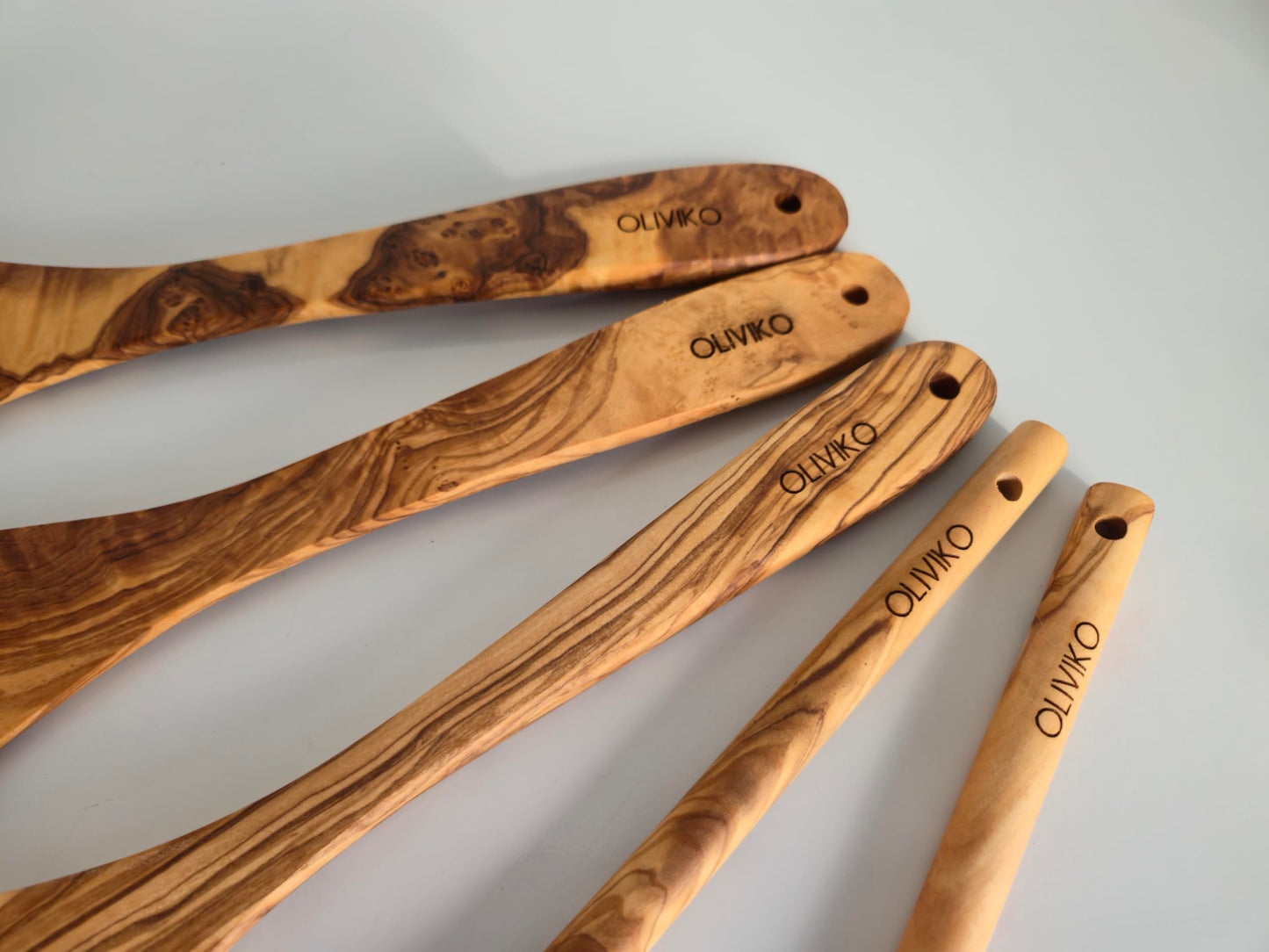OLIVIKO 100% Olive Wood HANDMADE 5 Spoon Set | Ideal for Nonstick Cookware & Kitchen Utensils | Cooking, Baking & Serving | Eco-friendly & SALAD TONG Salad serving (Classic utensils)