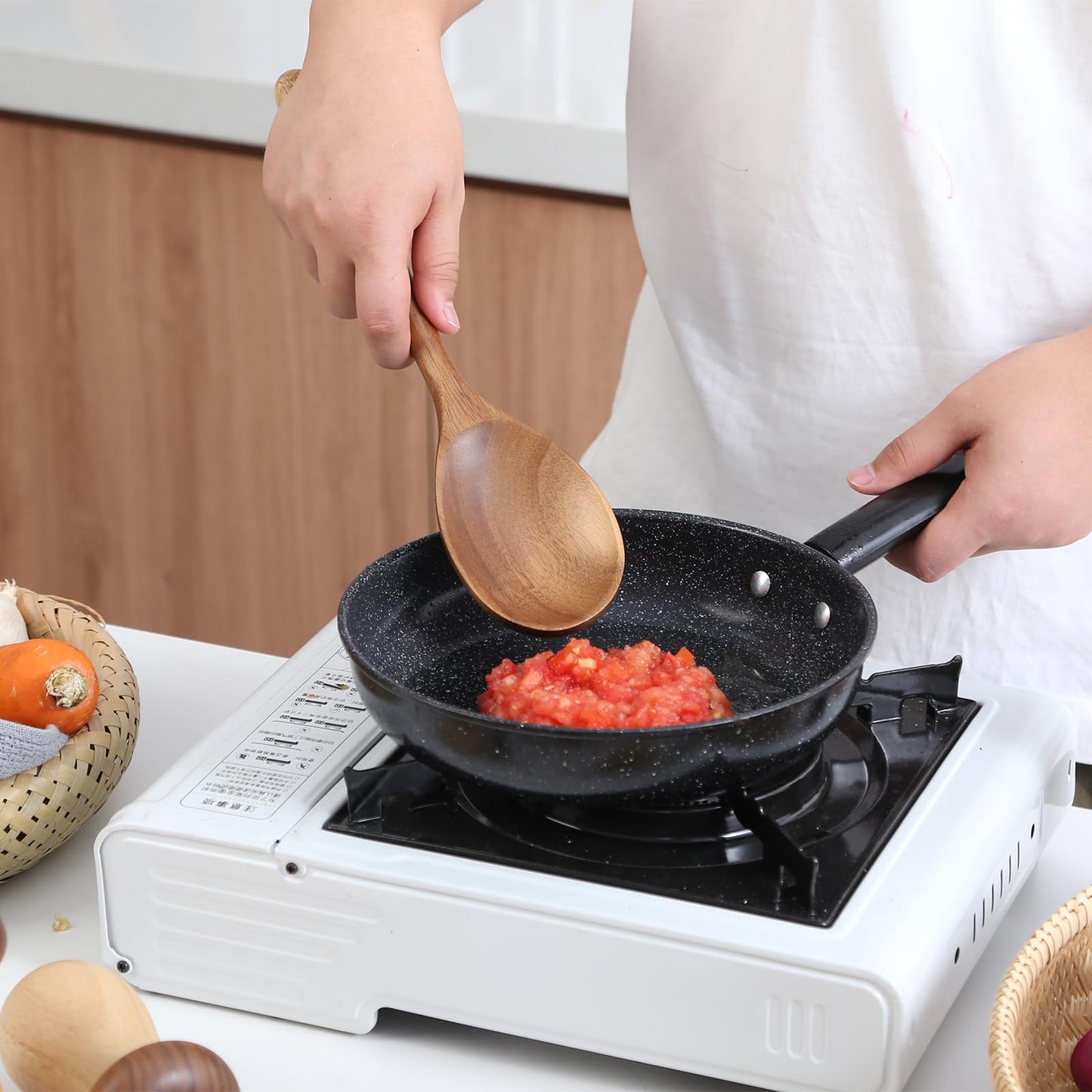 Kitchen Wooden Cooking Spoon, Solid Acacia Wood Serving Spoons for Mixing Stirring, Nonstick Kitchen Utensils Tableware Ladle Scoop for Soup Stews Salad Pasta Sauce Chili (2 Pieces)