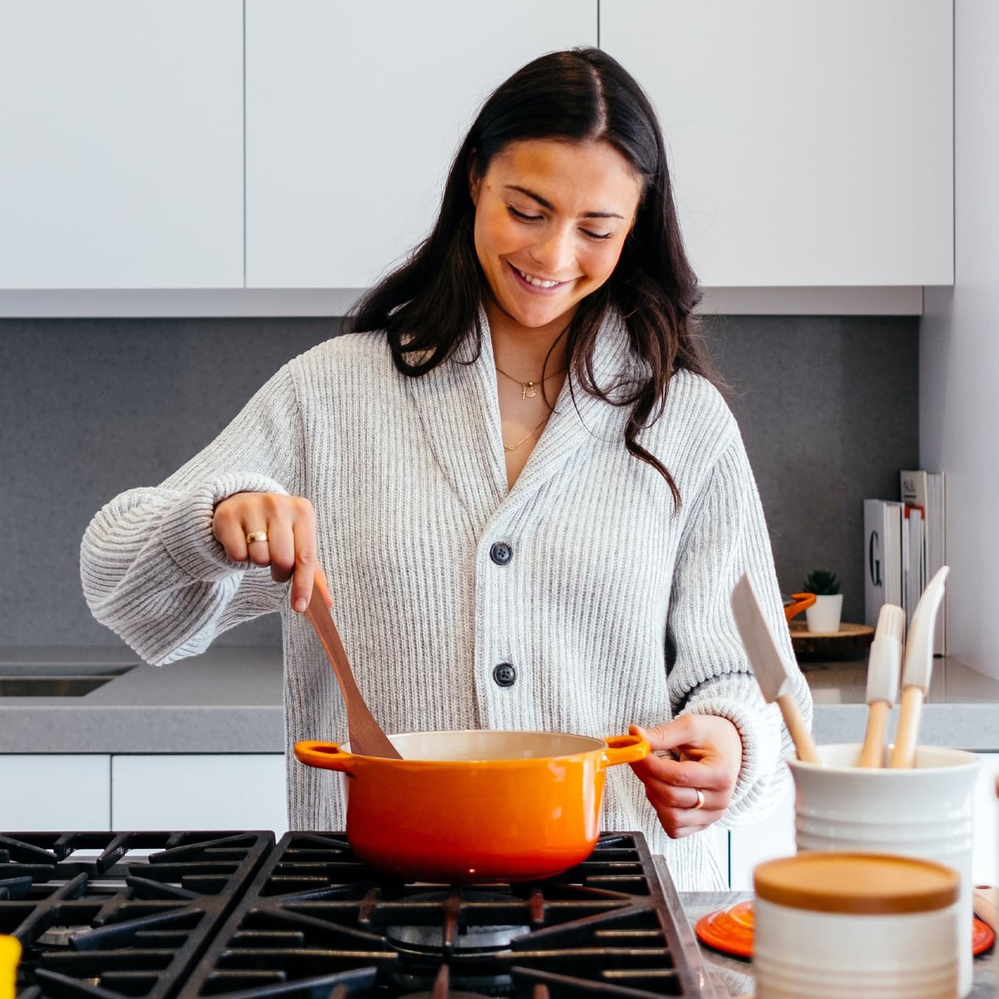 HAOIOKSC 2 Pcs Solid Wood Spatula Set for Nonstick Pans, 12-inch Ergonomic Kitchen Tool with Curved Edge, Handcrafted Utensil for Flipping Eggs Fish Pancakes, Natural Cooking Gift