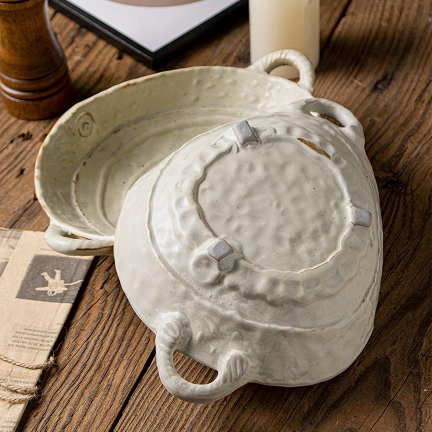 Amitofo Free-Form Edge Ceramic Bowl with Handles, Retro Distressed Style Glazed for Fruit Bowl,Salad Bowl,Table Centerpiece Decor