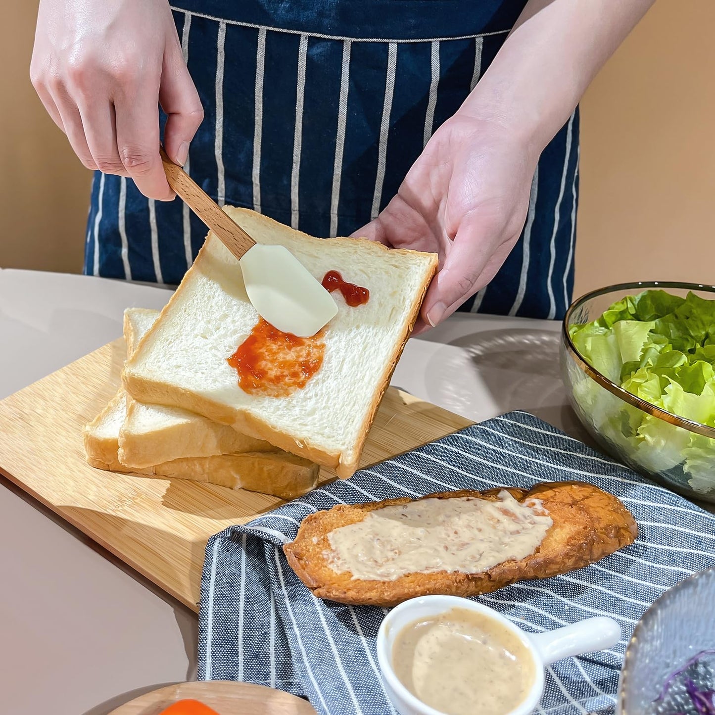 Kitchen Utensils Set,8PCS Spurtles Kitchen Tools,Pakkawood Spurtle Set,wooden Handle silicone Cooking Utensils Set,with Whisk,Brush,Tongs, Spoon Spatula,Silicone spoon