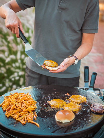 Cuisinart 360° Griddle Outdoor Cooking Center, 22” Round Flat Top Grill with Stainless Steel Vented Lid, Folding Prep Table, 30,000 BTU Burners, Grease Management, Gas Grill Perfect for BBQ, Cookouts