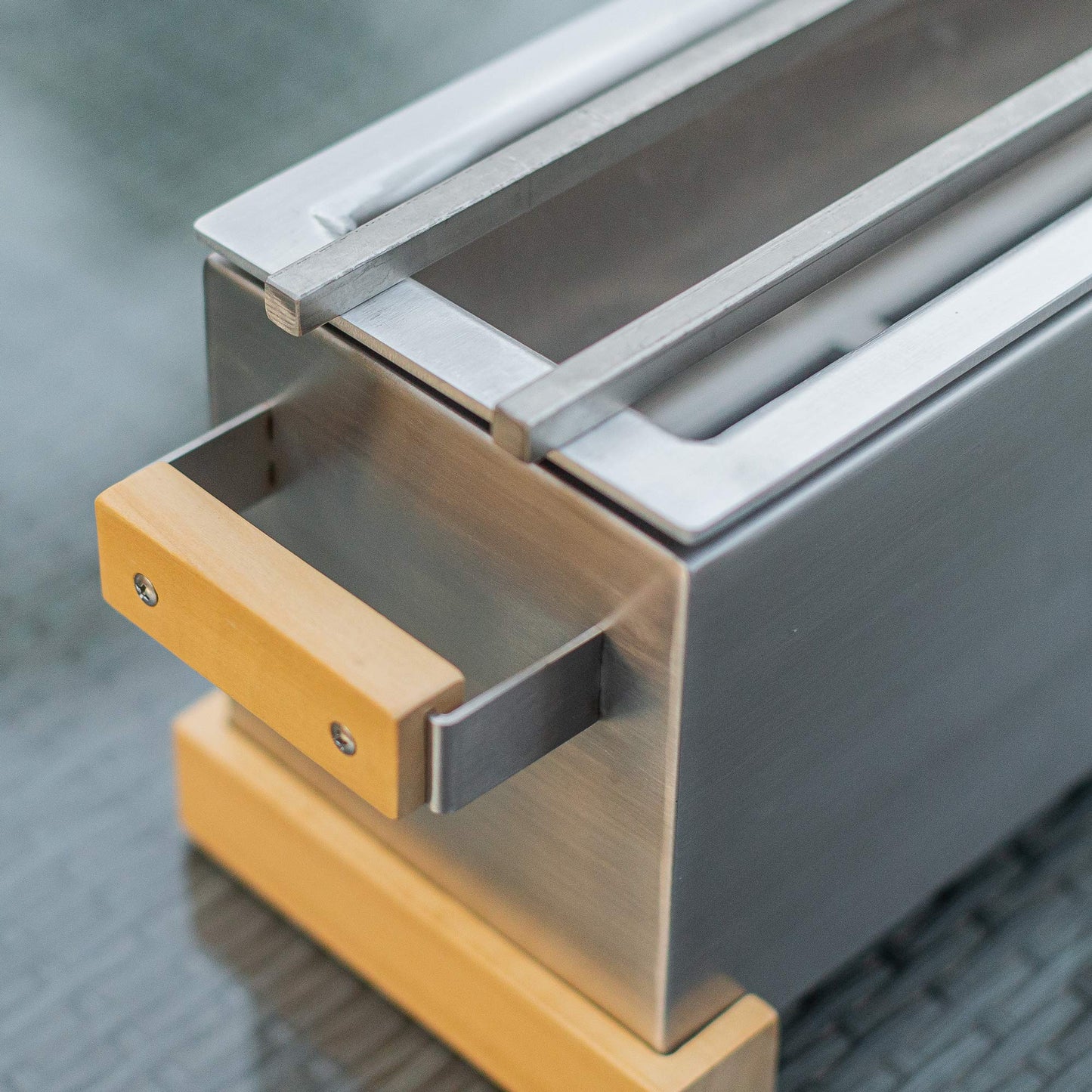 Bincho Grill GR915L Yakitori Charcoal Grill, 36” Japanese Style Tabletop Robata BBQ – Stainless Steel, Commercial Grade, Hibachi for Skewers – Authentic, Heavy-Duty, Rust-Resistant