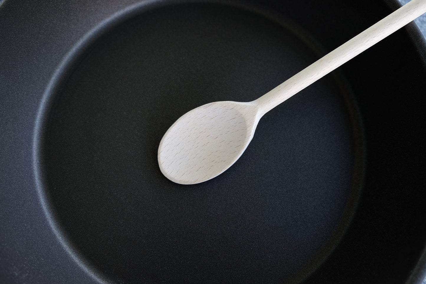 10 Inch Long Wooden Spoons for Cooking - Oval Wood Mixing Spoons for Baking, Cooking, Stirring - Sauce Spoons Made of Natural Beechwood - Set of 3