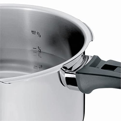 WMF Perfect Pressure Cooker Induction 4.5 L, Pressure Cooker, Large Cooking Signal, 2 Cooking Levels, Removable Lid Handle, Cromargan Stainless Steel