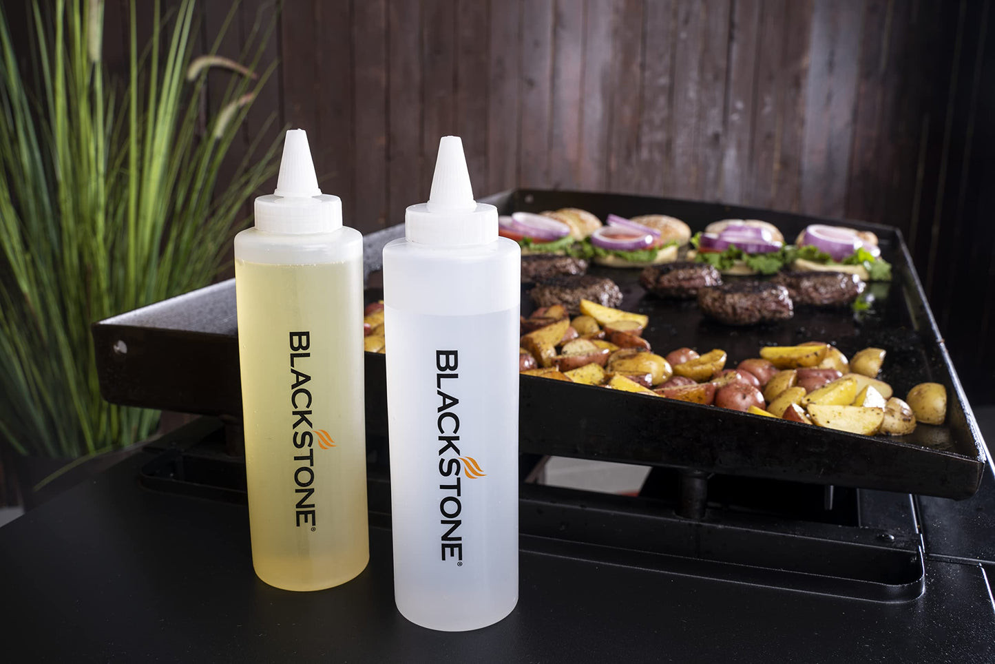 Blackstone 1542 5-Piece Professional Griddle Accessory Toolkit with 2 Squeeze Bottles, 2 Spatulas, and 1 Scraper - CookCave