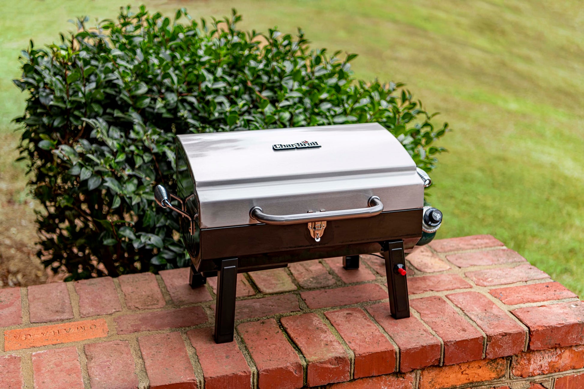 Char-Broil Stainless Steel Portable Liquid Propane Gas Grill - CookCave