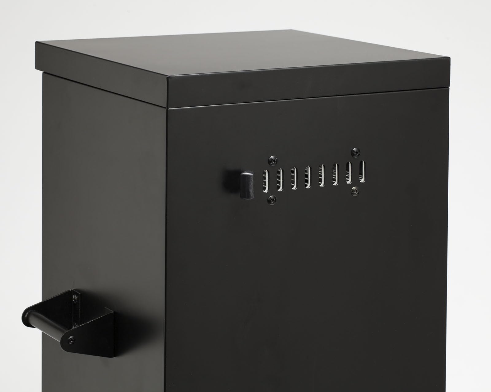 Cuisinart 36” Vertical Propane Smoker, 4 Removable Racks, Spacious BBQ Smoker with Wood and Water Trays, 15,000 BTU Heat for Smoked Meat, Brisket, Jerky, Fish, Perfect for Tailgates, Backyard, Camping - CookCave