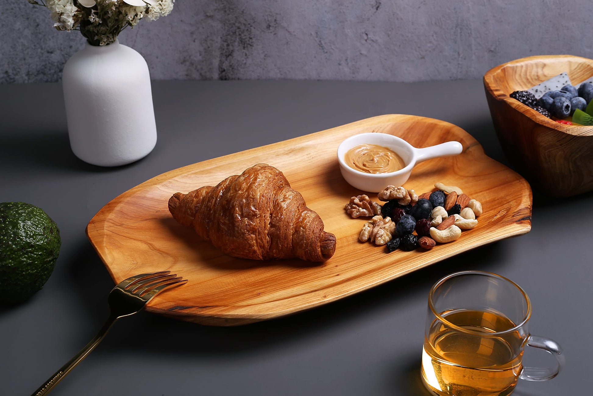 Jovivi Natural Fir Root Wood Dish Bowl, Handmade Wood Serving Platter Tray Plate,Wooden Plates for Sandwich Bread Fruit Salad Snack Dough Candy Serving Appetizer Display (11.4"x7.5") - CookCave