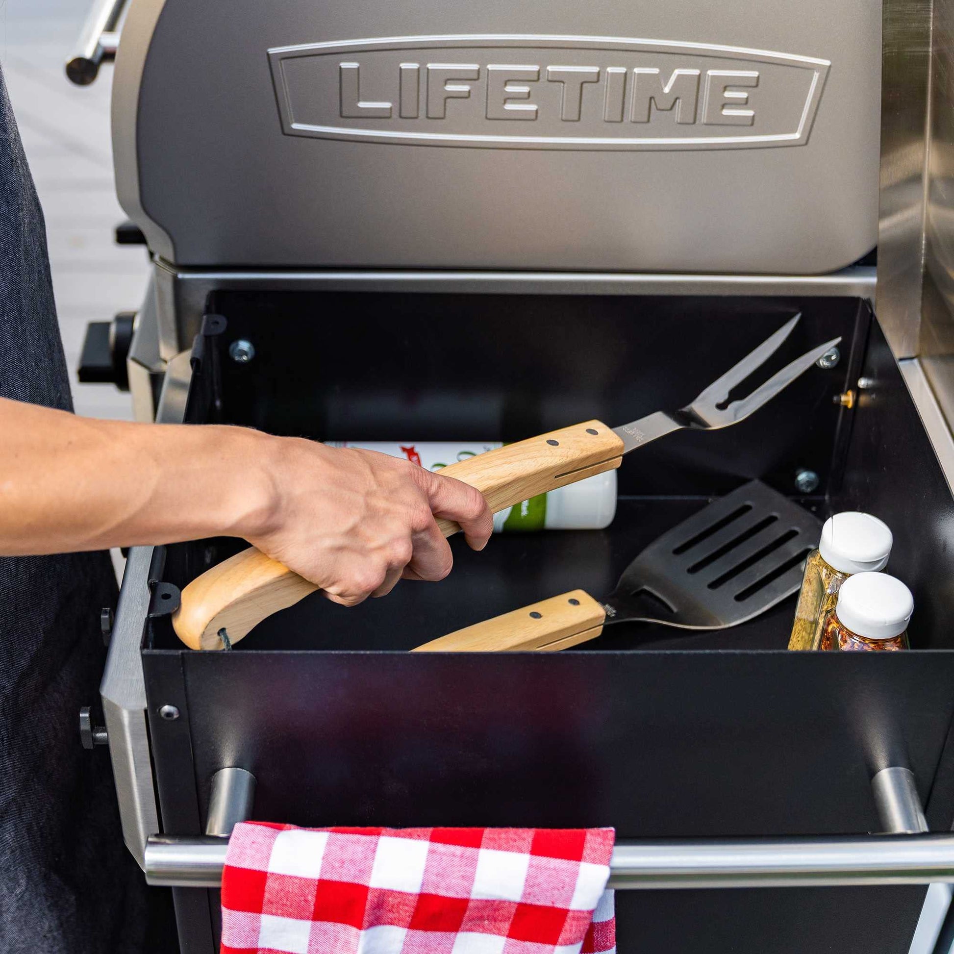 Lifetime Gas Grill and Wood Pellet Smoker Combo, WiFi and Bluetooth Control Technology - CookCave