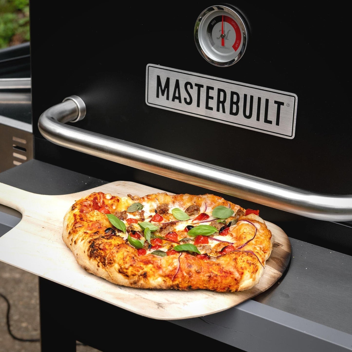 Masterbuilt MB20181722 Gravity Series Grill Outdoor Pizza Oven, Large, Black - CookCave
