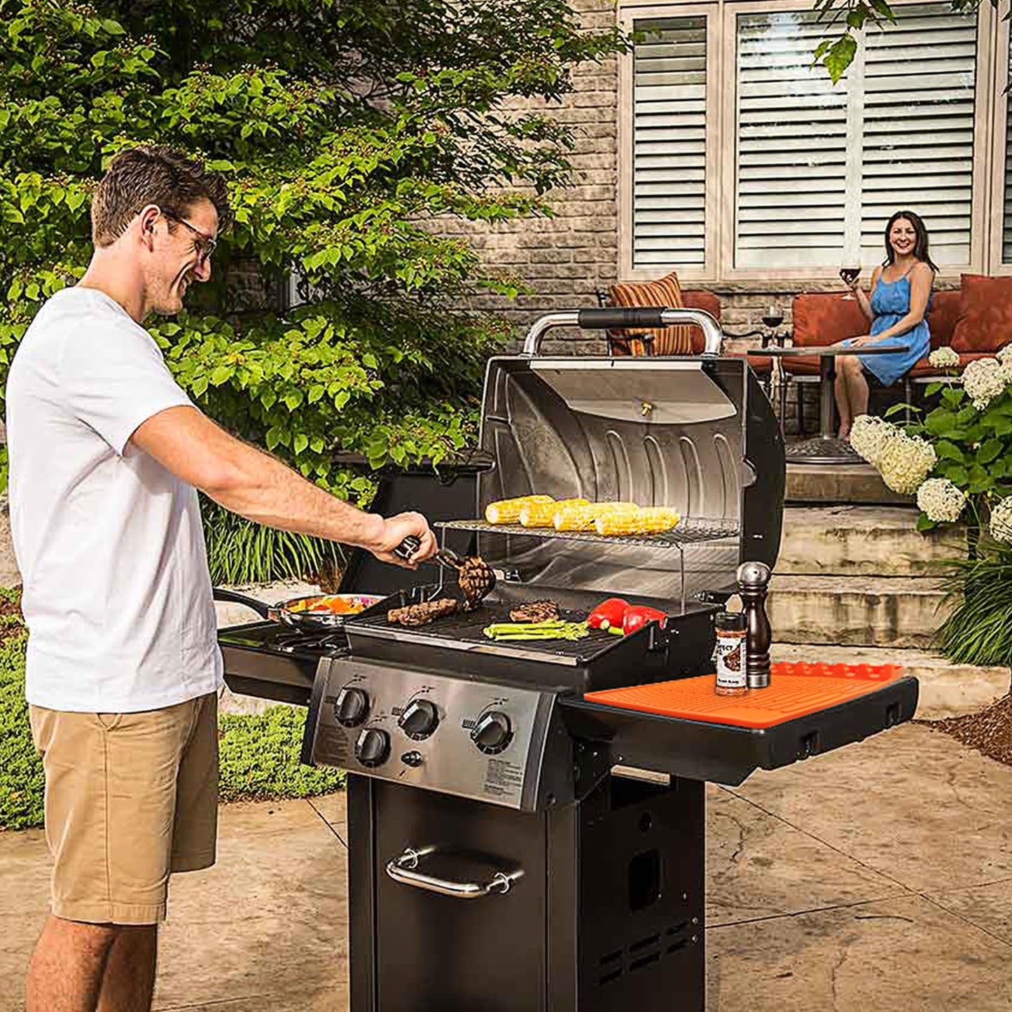 MAXTBEE Silicone Griddle Mat for Blackstone - BBQ Grill Accessory with Drip Pad & Spatula Holder - Ideal for Outdoor Cooking & Kitchen Counter - CookCave