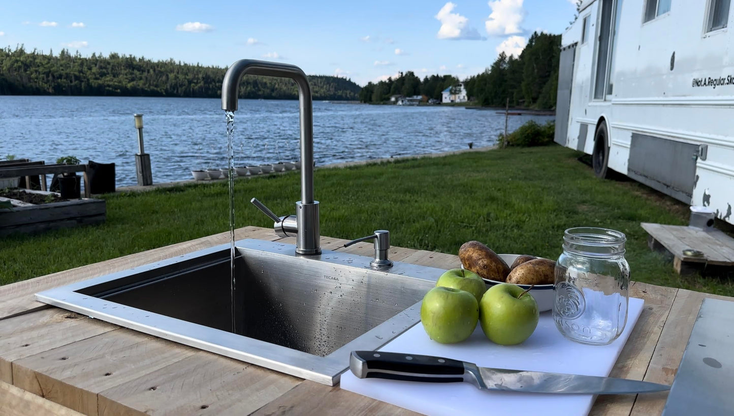 Outdoor Sink, TECASA 21 x 18 Inch Drop-in Workstation Kitchen Sink with Dust Lid and Faucet, T304 Stainless Steel Single Bowl Bar Basin with Cutting Board for Garage, RV, BBQ & Gardening - CookCave