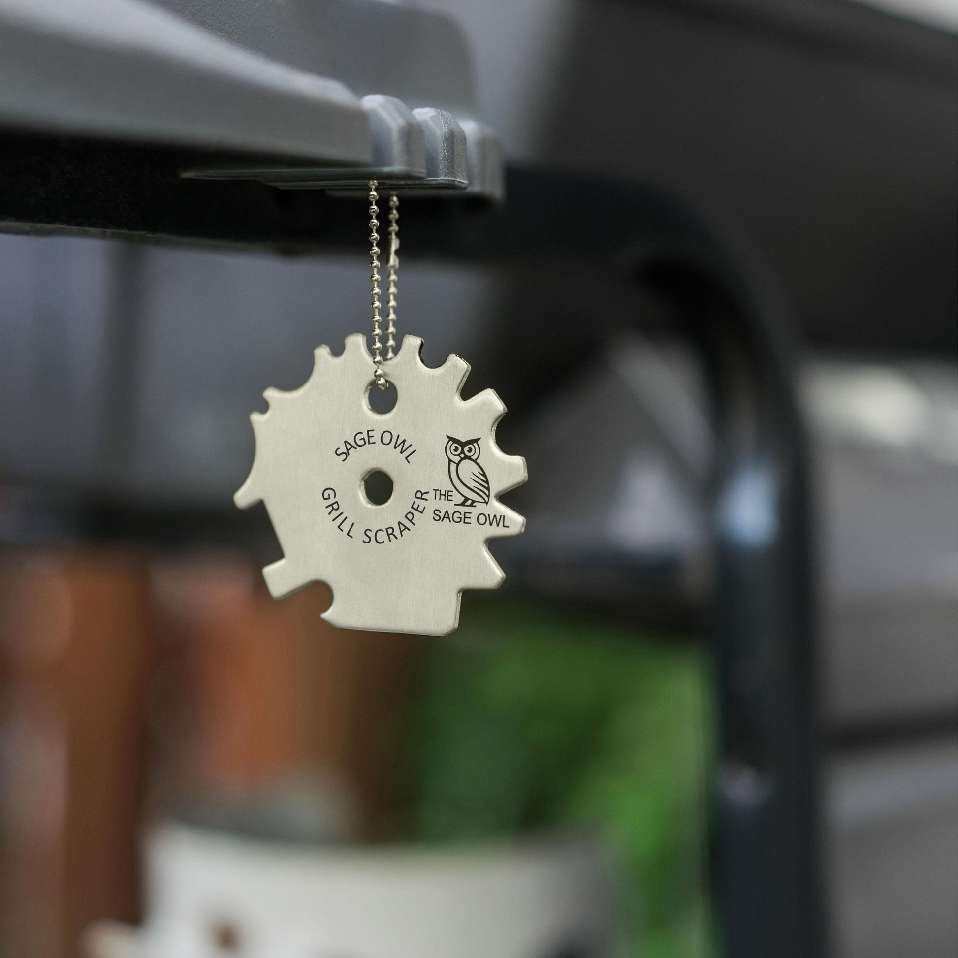 Sage Owl Bristle-Free Stainless Steel BBQ Grill Scraper – Safe Universal Grill Cleaner for Outdoor Grills, Smoker Accessories, Kitchen Gadgets, and Grilling Tools Cooking Stocking Stuffers for Men - CookCave