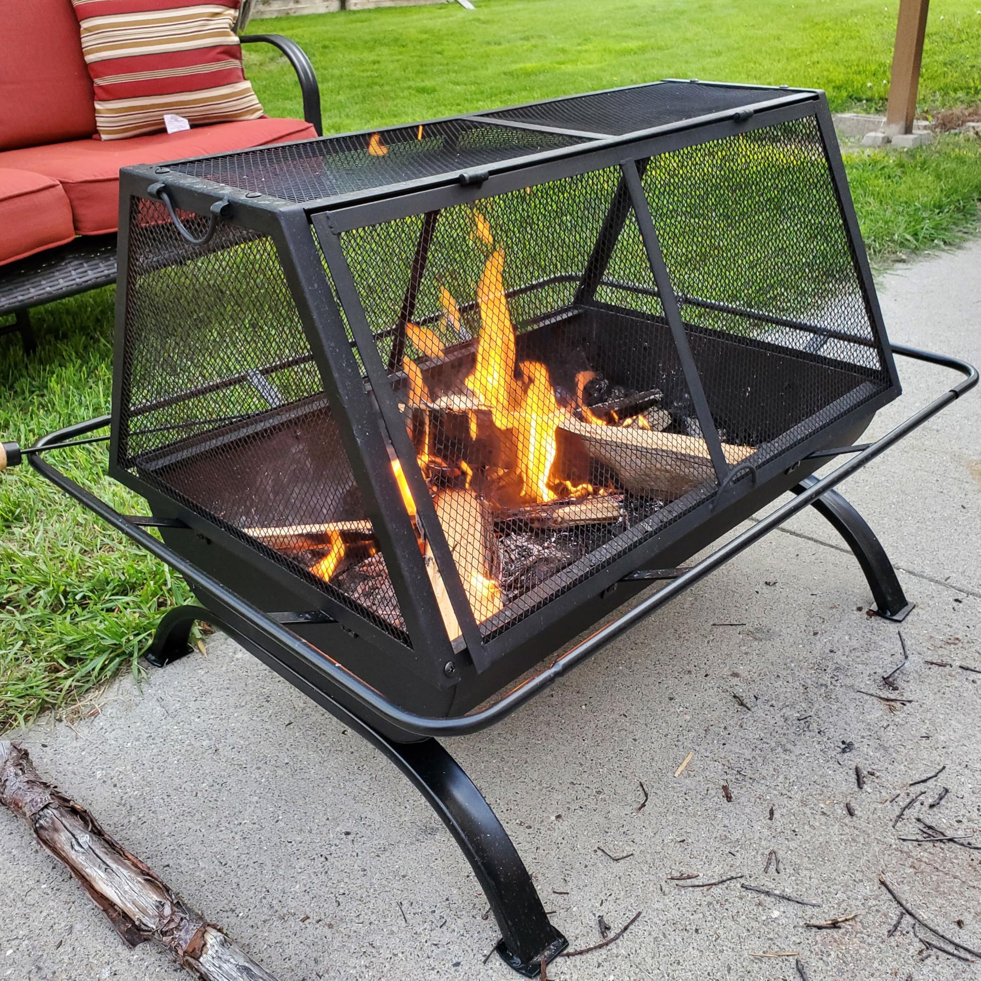 Sunnydaze 36-Inch Northland Steel Outdoor Fire Pit - Outdoor Fireplace for Patio with Grill, Spark Screen, and Protective Cover - CookCave