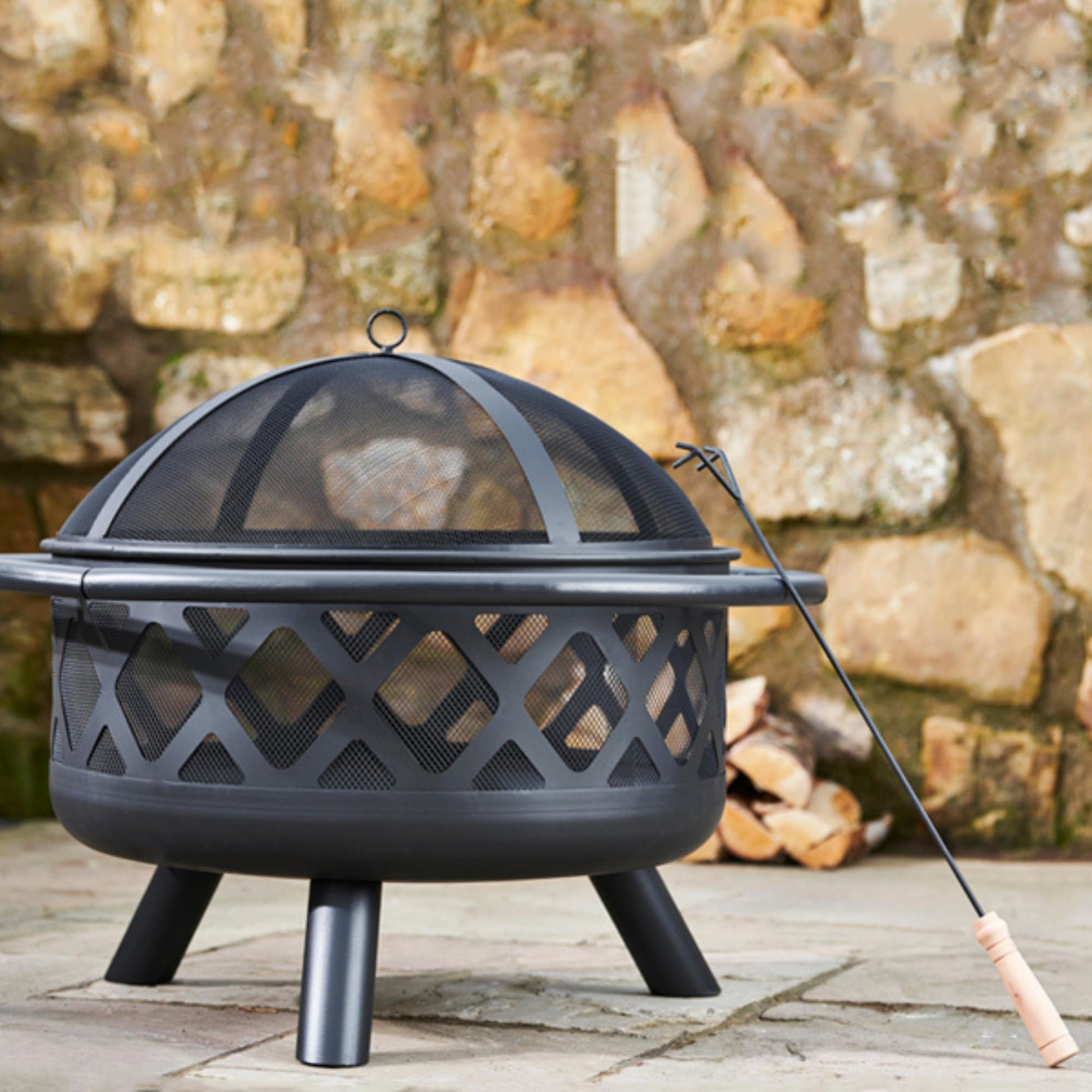 Teamson Home Round Steel Outdoor Fire Pit Outside Wood Burning Firepit Bonfire with Firebowl, Poker, Mesh Screen for Patio Garden Backyard BBQ, 30 Inch, Black - CookCave