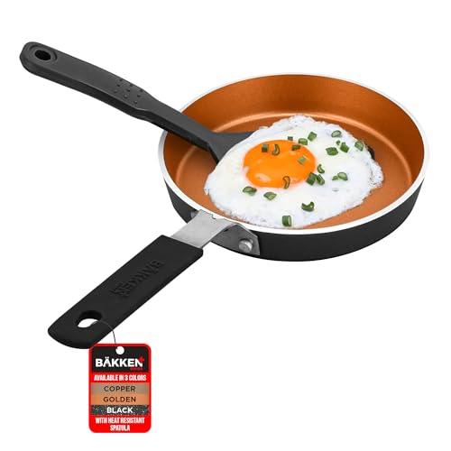 Bakken- Swiss 2-Piece Mini Nonstick Egg Pan & Omelet Pan – Egg Pan [5.5''] with Copper Non-Stick, Skillet – Eco-Friendly –for Eggs Pancakes, for All Stoves - Non Toxic, Dishwasher Safe - CookCave