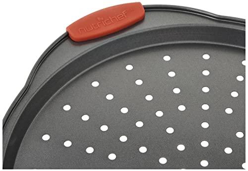 NutriChef Non-Stick Pizza Tray - with Silicone Handle, Round Steel Non-stick Pan with Perforated Holes, Premium Bakeware, Pizza Tray with Silicone and Oversized Handle, Dishwasher Safe - NCBPIZ3 - CookCave