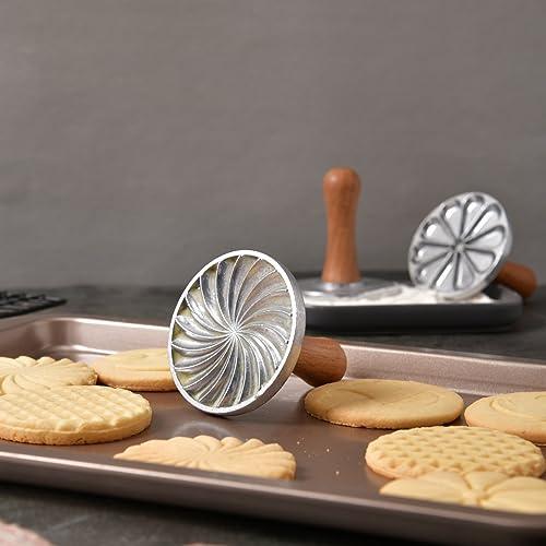 OPPEIN Cookie Stamps Set of 3, Metal Cookie Press Cutter Mold with Wooden Handle, Cookie Decorating Supplies for DIY Baking, Cake, Pastry, Gift Package - CookCave