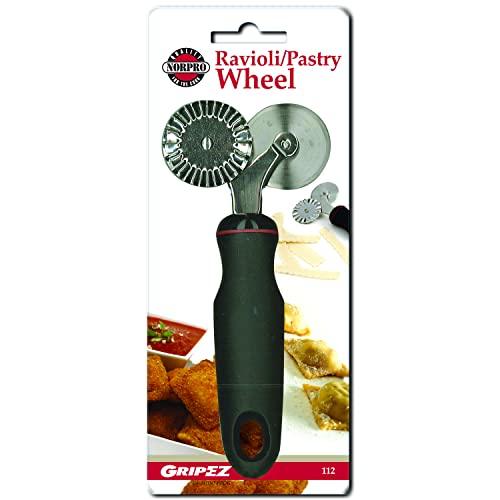 Norpro Grip-EZ Pastry/Ravioli Wheel, 7″ x 3″ x .75″, Black - CookCave