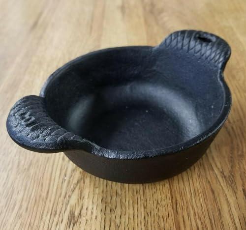 Cast Iron Ramekin Bakeware Bowl Set of 2 by Carver's Olde Iron, 4 1/2" x 1 1/2", 12 Oz Capacity - CookCave