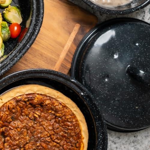 Granite Ware Roasting Set Covered 13 in and 15 in Oval roaster and 3 lb round roaster. Enameled Steel design to accomodate up to 7 lb and 10 lb poultry/roast. Resists up to 932°F. - CookCave