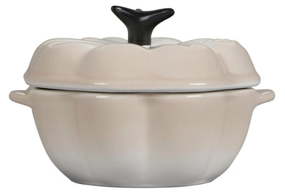 Le Creuset Petite Pumpkin Cocotte, 12 oz, Meringue - CookCave