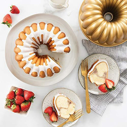 Nordic Ware Elegant Party Bundt Pan, 22.3 x 9.3 cm, Gold - CookCave