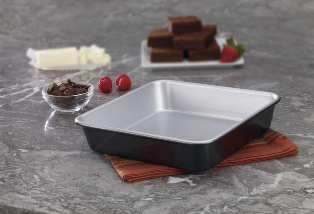 Cuisinart 9-Inch Chef's Classic Nonstick Bakeware Square Cake Pan, Silver - CookCave
