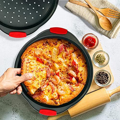 NutriChef Non-Stick Pizza Tray - with Silicone Handle, Round Steel Non-stick Pan with Perforated Holes, Premium Bakeware, Pizza Tray with Silicone and Oversized Handle, Dishwasher Safe - NCBPIZ3 - CookCave