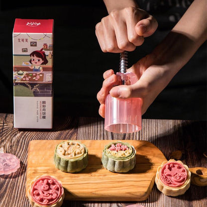 AIKEFOO Cookie press mold Chinese Traditional Mid-Autumn Mooncake Mold Set.5 Pcs Mode Pattern for 1 Sets 50g Different Round Flower Patterns Are Used For Homemade Biscuit Stamping Machine Cake Cutter. - CookCave