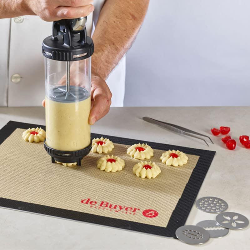 de Buyer LE TUBE Pastry Press - Includes 13 Cookie Discs & Two Tips - Easy to Use - Dishwasher & Freezer Safe - Made in France - CookCave