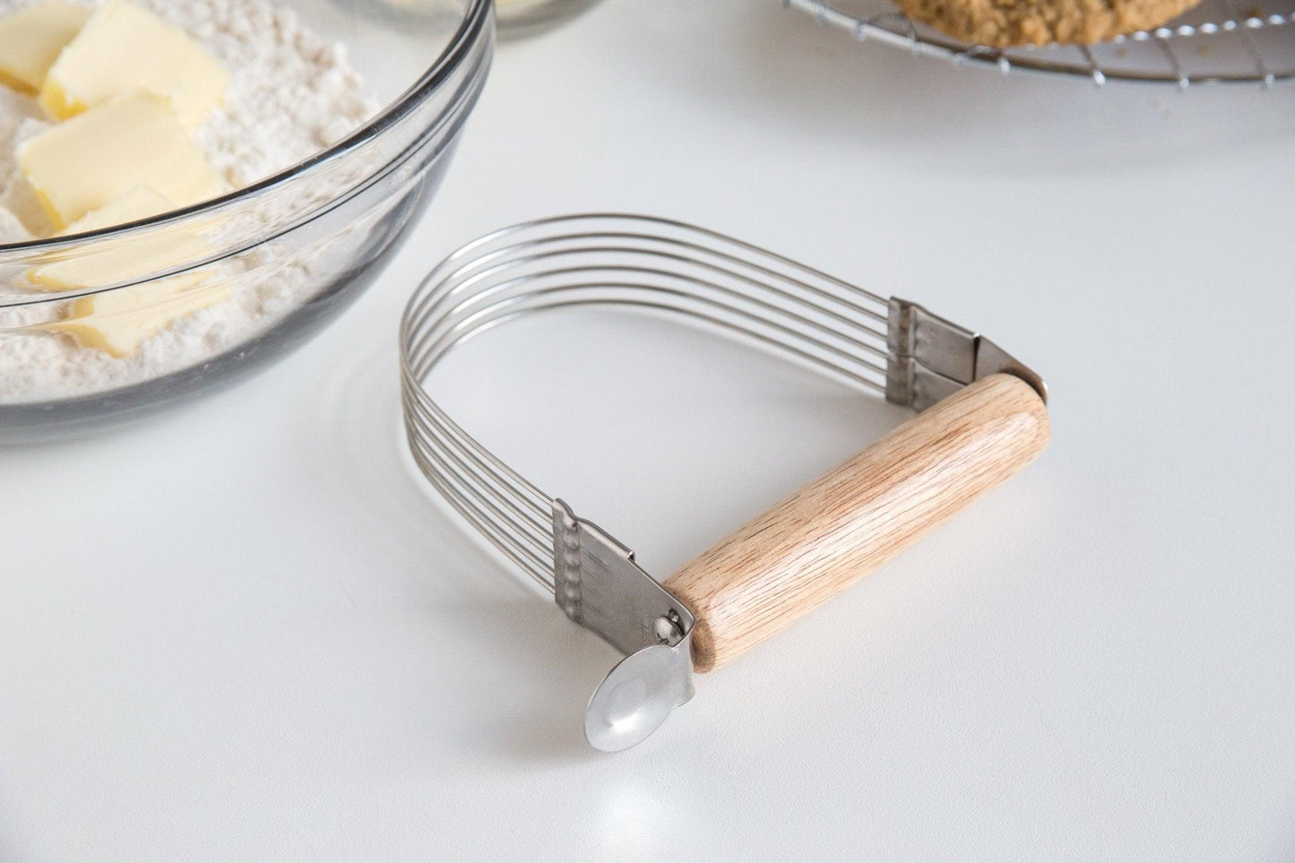 Fox Run Wire Pastry Blender, 5", Steel and Wood - CookCave