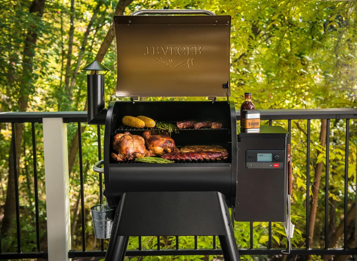 Traeger Grills Pro Series 575 Wood Pellet Grill and Smoker with Wifi, App-Enabled, Bronze - CookCave