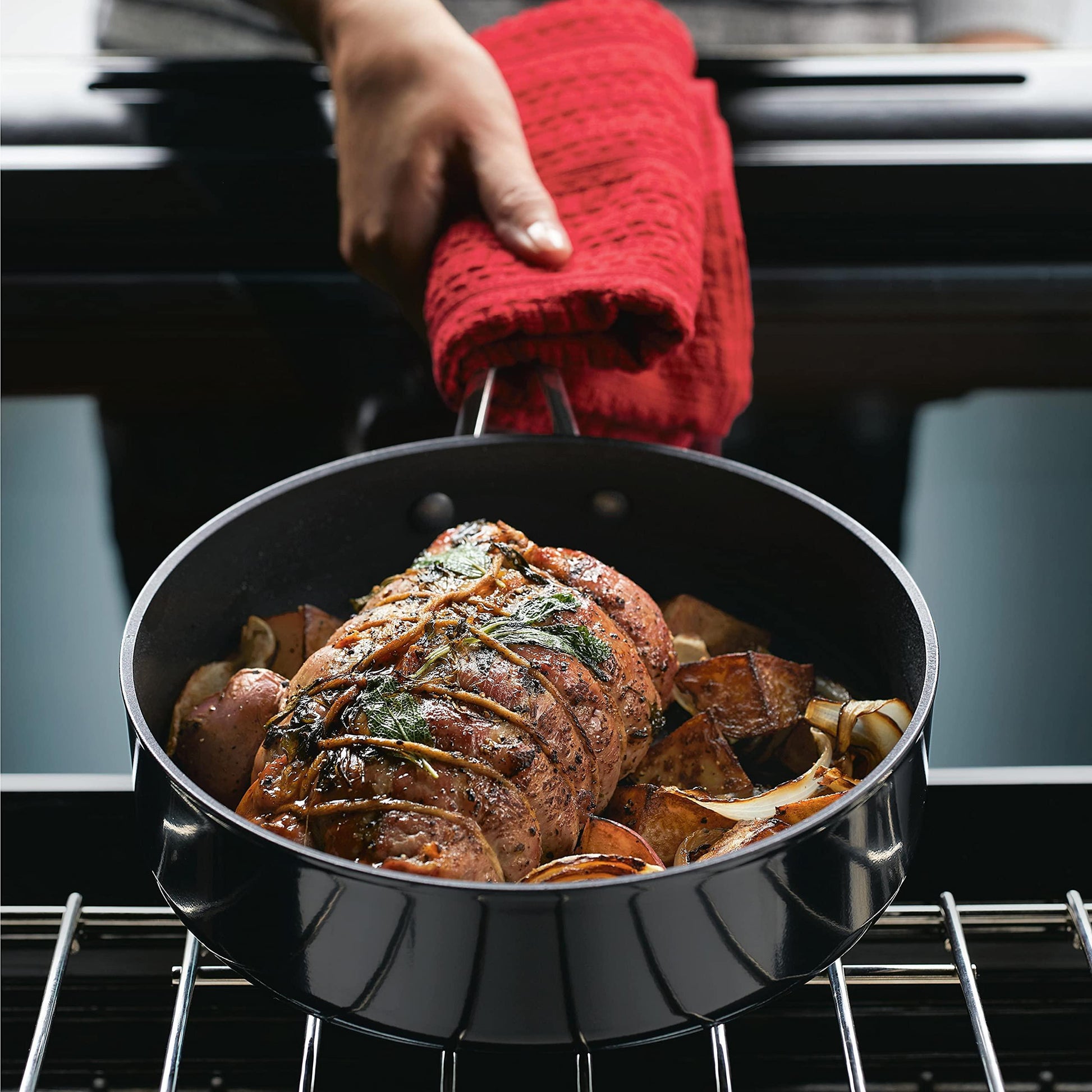 KitchenAid Hard Anodized Nonstick Saute/Fry Pan with Lid, 3 Quart, Onyx Black - CookCave