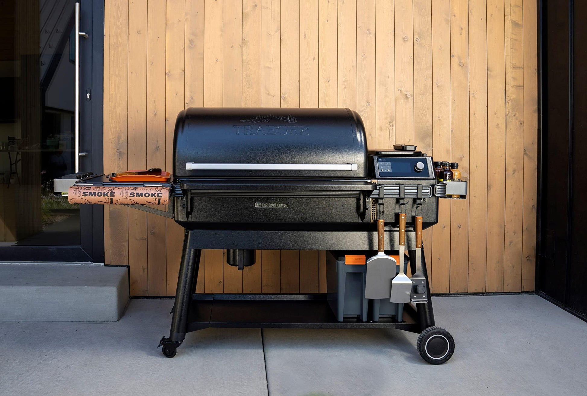 Traeger Ironwood XL Wood Pellet Grill and Smoker with WiFi and App Connectivity,Black - CookCave