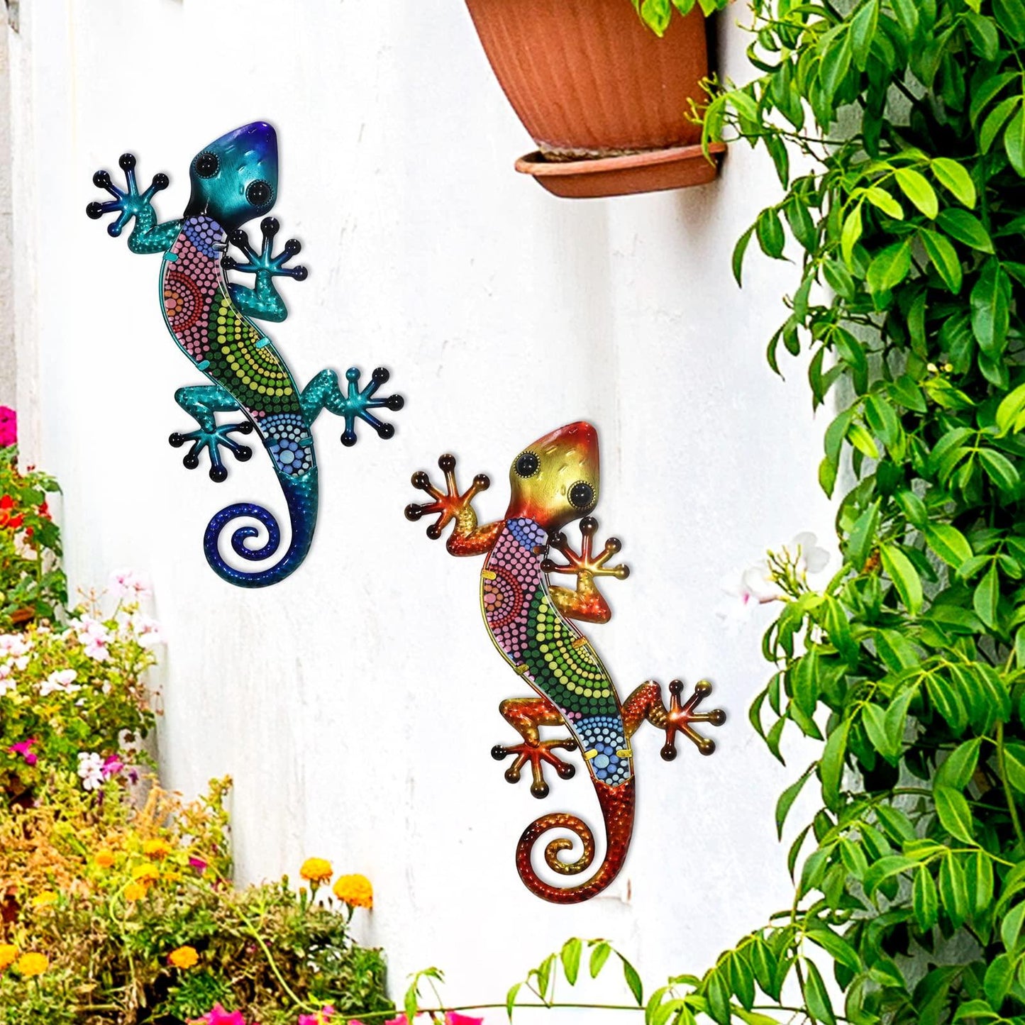 HONGLAND Metal Gecko Wall Art 2 Pack 15 Inch Lizard Outdoor Decor Hanging Glass Sculpture Decoration for Garden Fence Home - CookCave