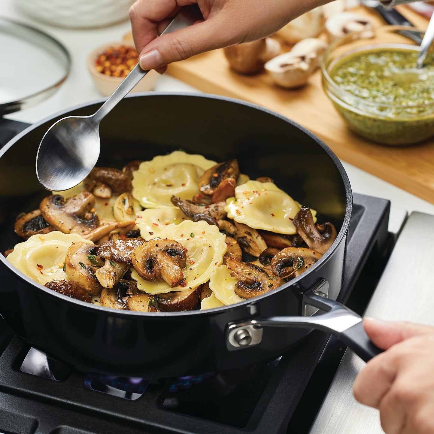 KitchenAid Hard Anodized Nonstick Saute/Fry Pan with Lid, 3 Quart, Onyx Black - CookCave