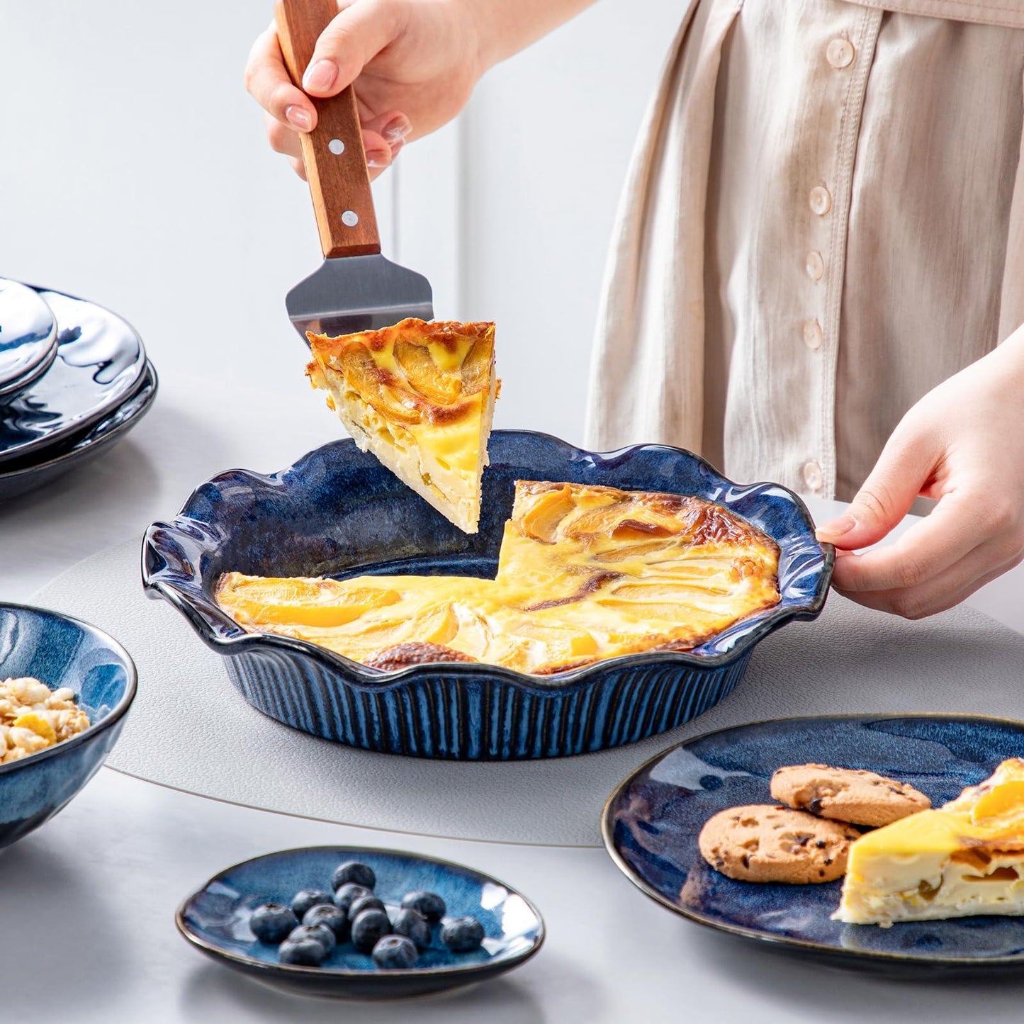 vancasso Stern Ceramic Pie Pan for Baking, 9 inch Pie Plates for Apple Pie and Quiche, Deep Pie Dish, Large Pot Pies, Thanksgiving Gifts for Women -Blue - CookCave