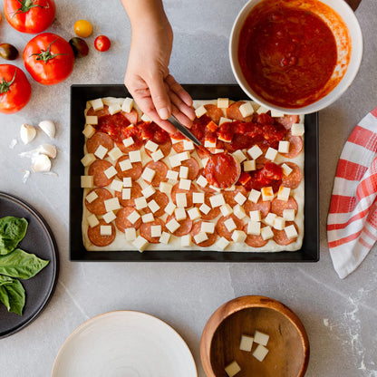 Chef Pomodoro Detroit Style Pizza Pan, 14 x 10-Inch, Hard Anodized Rectangular Aluminum Deep Dish Pizza Pan, Pre-Seasoned Bakeware Kitchenware - CookCave