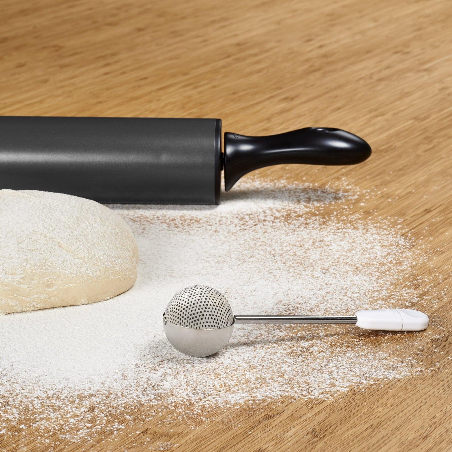 OXO Good Grips Baker’s Dusting Wand for Sugar, Flour and Spices, Stainless Steel, 9 x 3 x 3 - CookCave