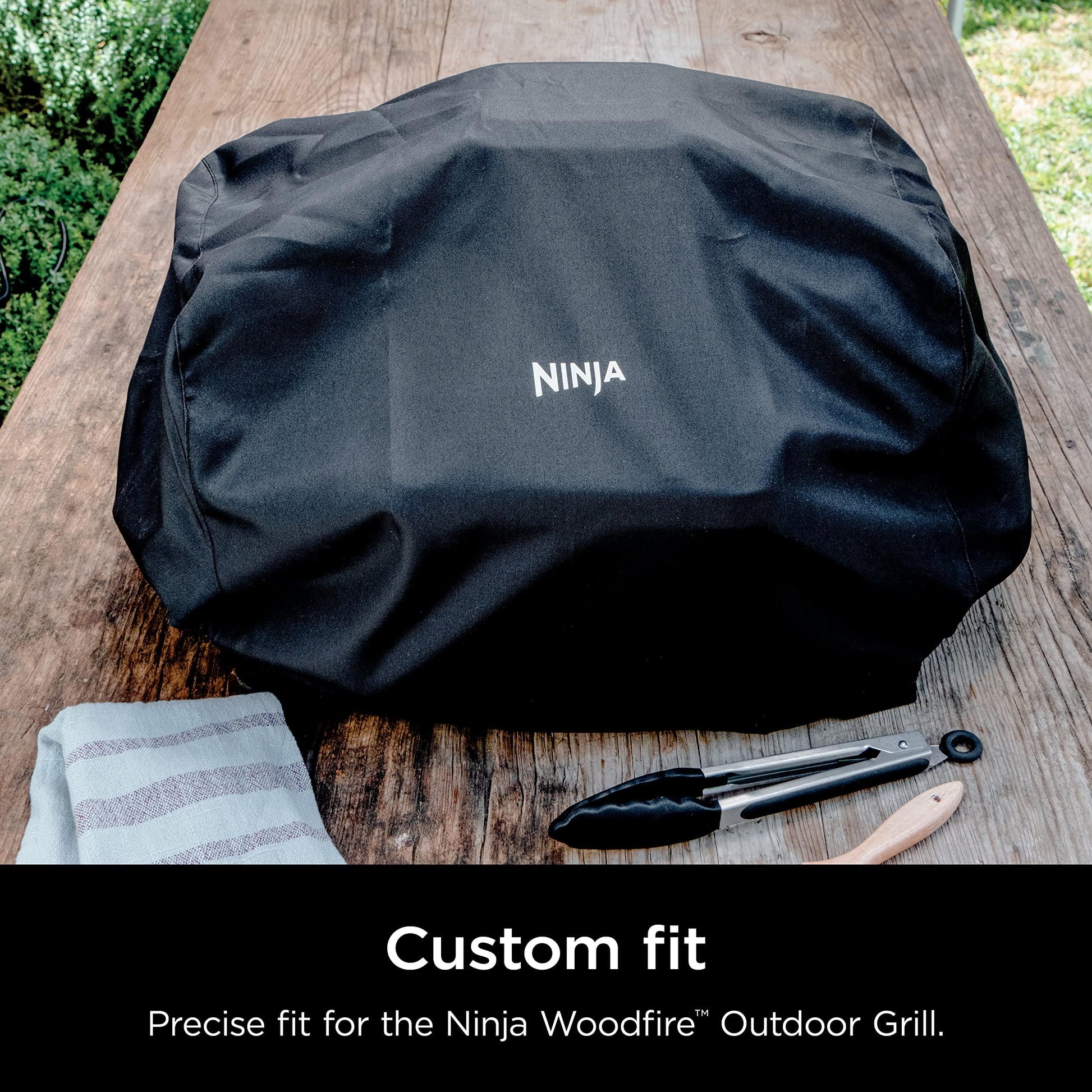 Ninja XSKCOVER Premium Outdoor Cover, Compatible Woodfire Grills (OG700 Series), Water-Resistant, Anti-Fade Fabric, Lightweight, Black, 19'' x 24'' x 13' - CookCave