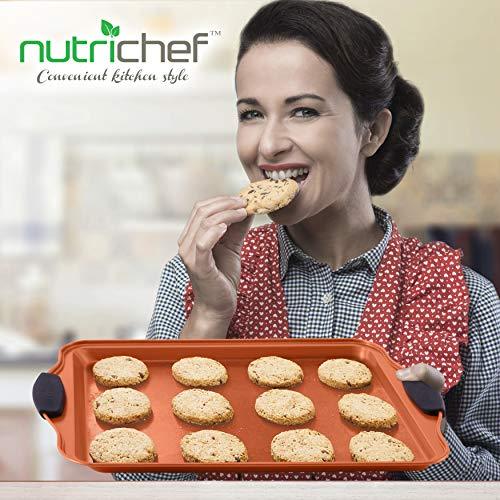 NutriChef 5 Piece Baking Pan Set - PFOA, PFOS, PTFE Free Flexible Nonstick Carbon Steel Bakeware Set - Home Kitchen Bake Pan Cookie Sheet Stackable Baking Tray Set w/Red Silicone Handles NC5PCS - CookCave