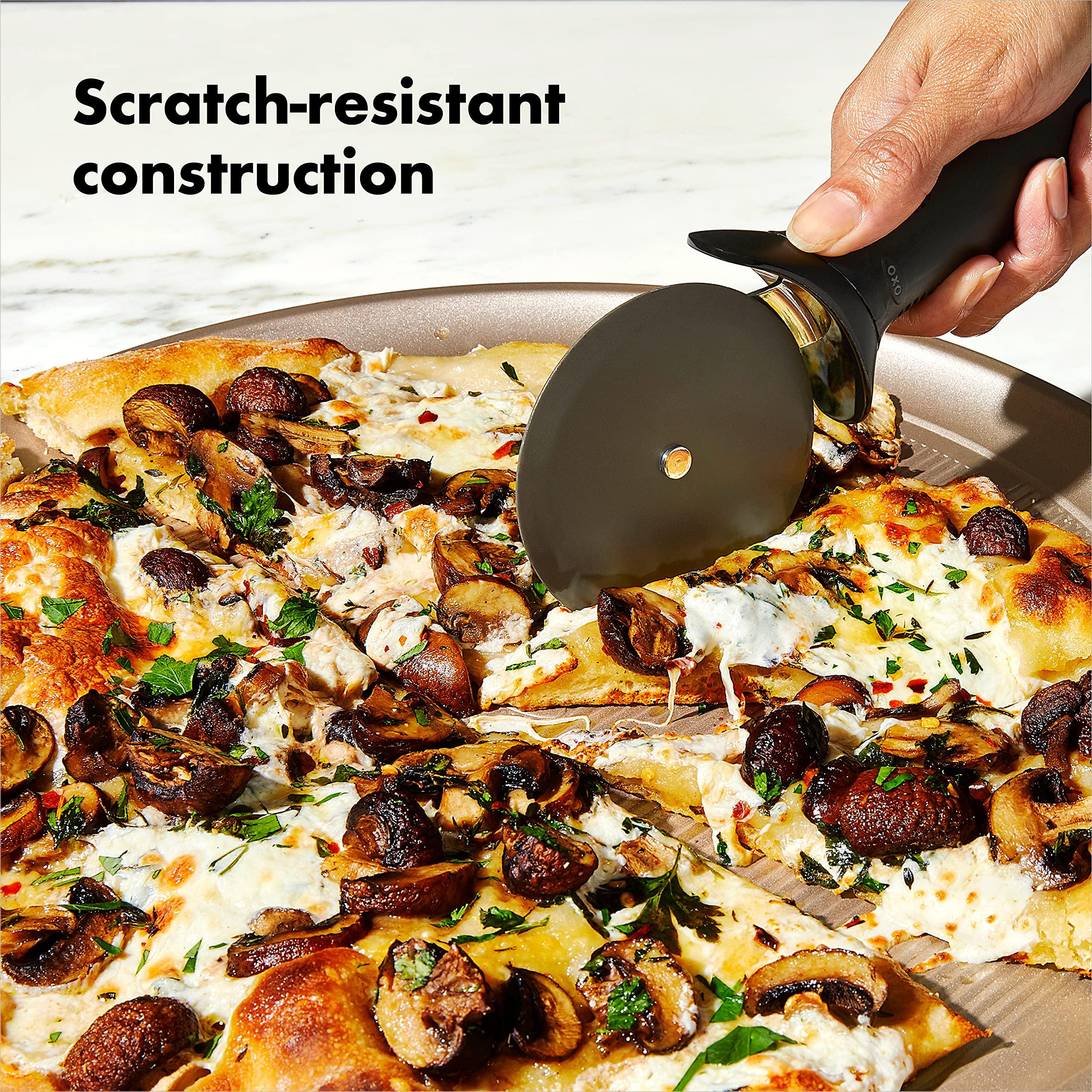 Good Grips Non-Stick Pro Pizza Pan with Perforated Design and Handles - Thumbnail 4