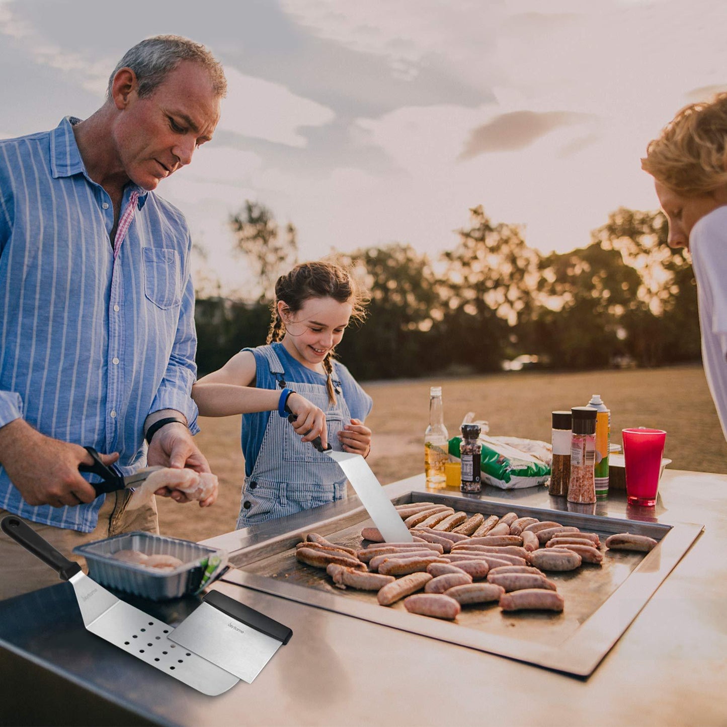 Skyflame 3 Piece Griddle Accessories Kit, Stainless Steel Professional Long BBQ Grill Spatula/Turner & Scraper Set for Flat Top Grill Hibachi Camping Cooking - CookCave